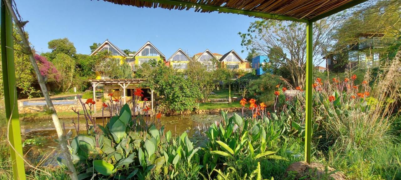 Yellow Haven Lodge Кампала Екстер'єр фото