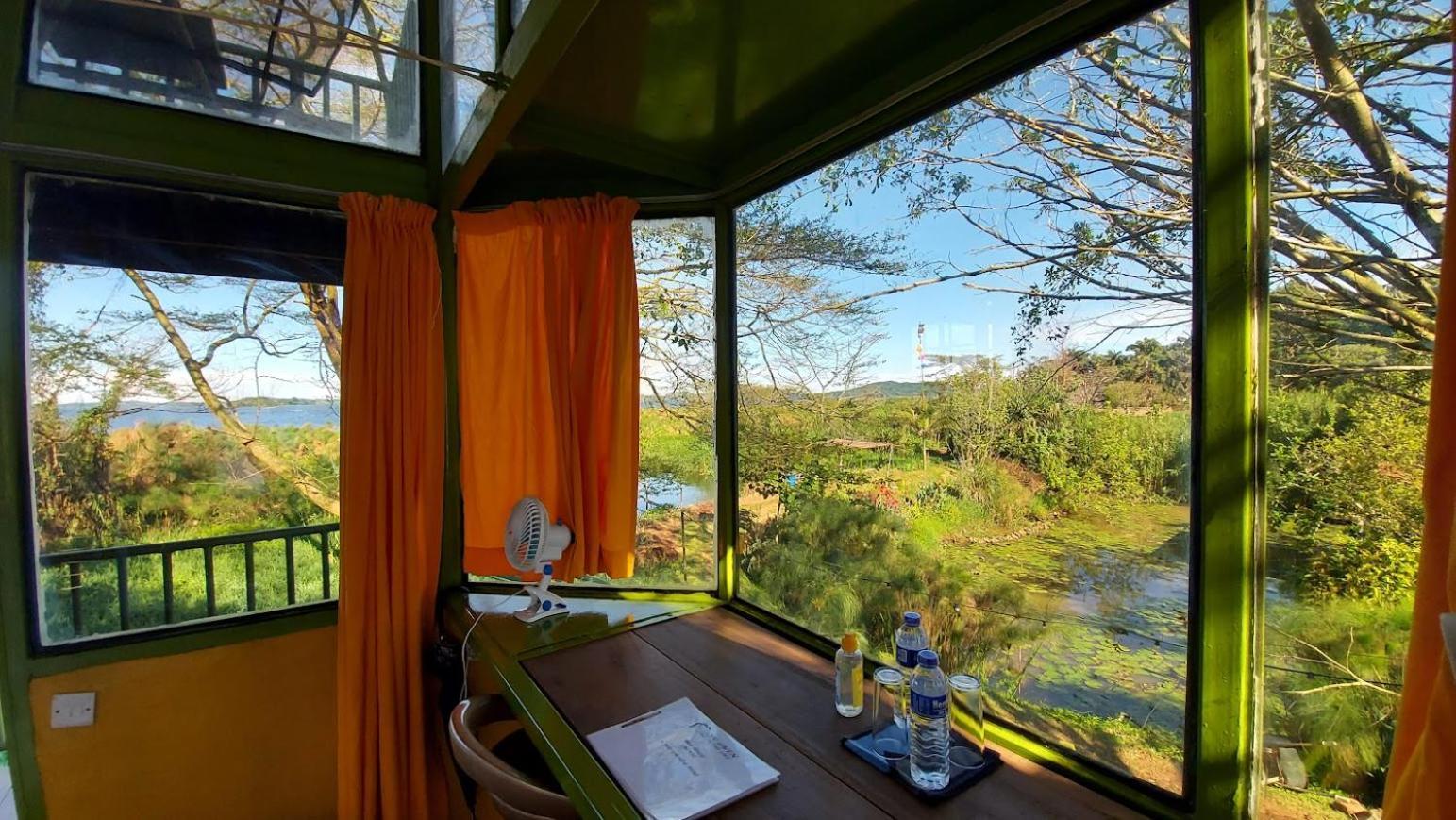 Yellow Haven Lodge Кампала Екстер'єр фото