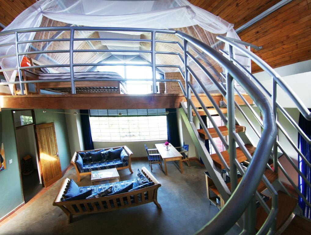 Yellow Haven Lodge Кампала Екстер'єр фото