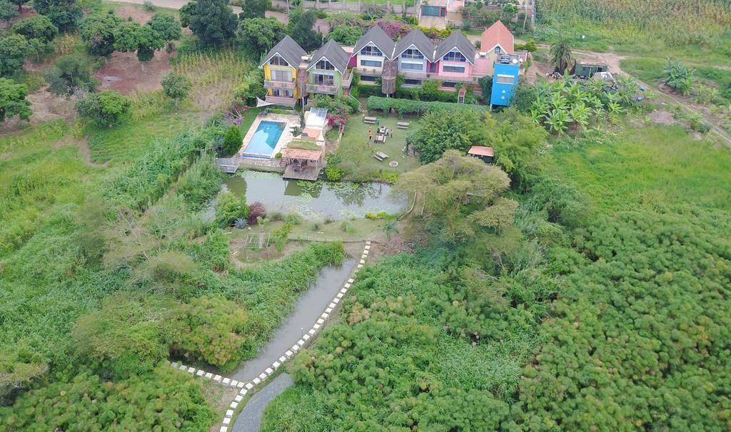 Yellow Haven Lodge Кампала Екстер'єр фото